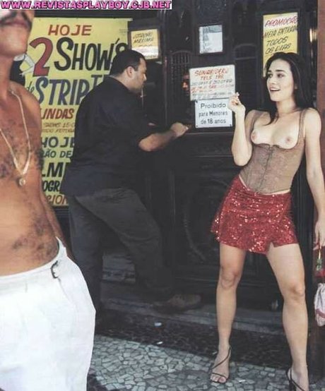 Alessandra Negrini erotic model photo