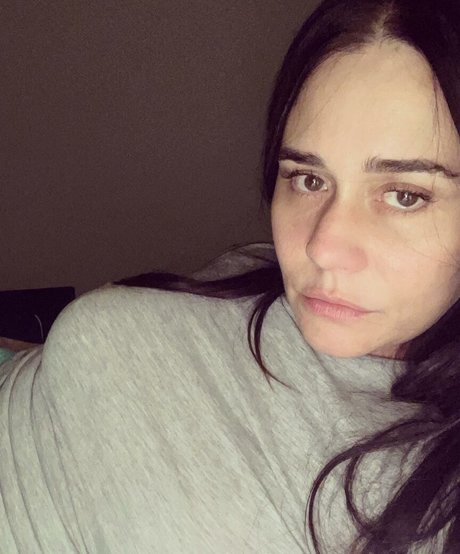 Alessandra Negrini hd model gallery