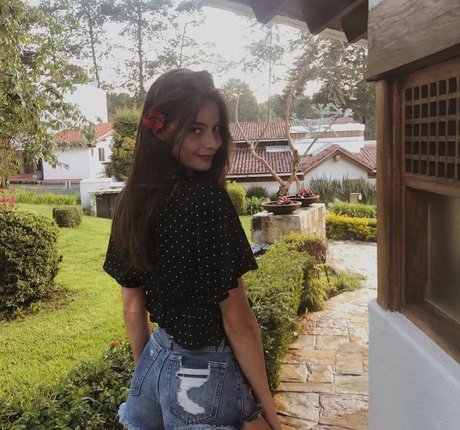 Jordan McEwen free actress pic