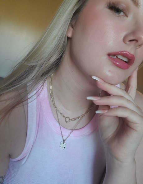 leather leggings onlyfans hot picture