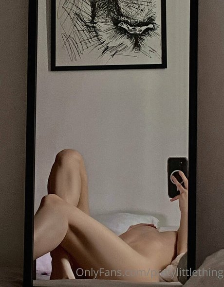 pretylittlething model nudes pic