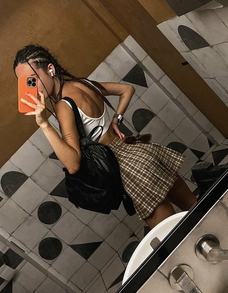 pretylittlething nice star photos