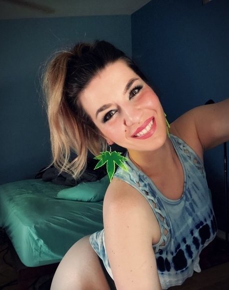 Kat Gunn xxx star img