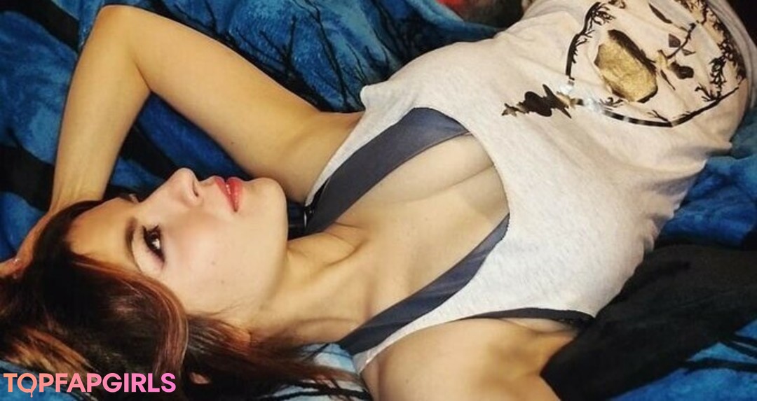 Kat Gunn model erotic pics