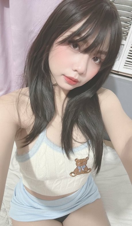 Risanomsyu pretty actress pics