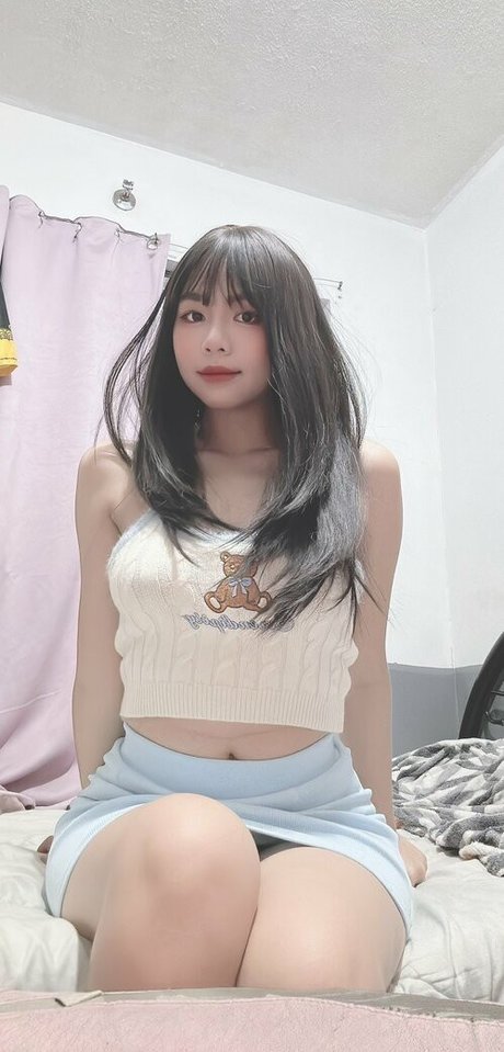 Risanomsyu hot star photo