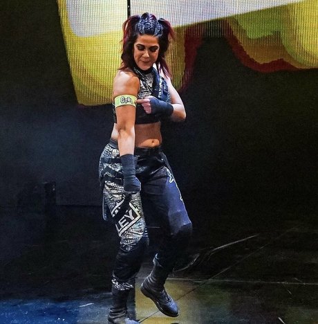 bisexual couple onlyfans pretty images