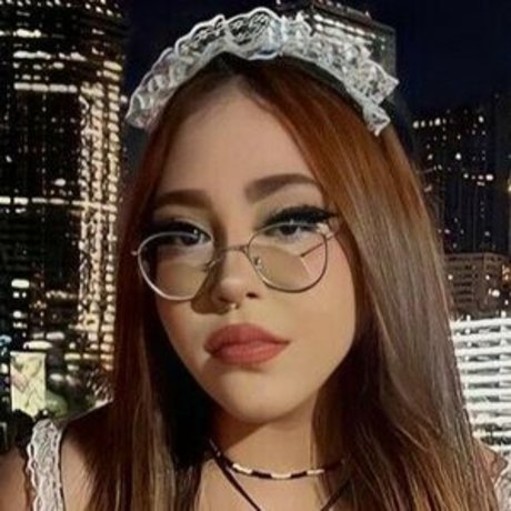 skzdesiree model perfect pic