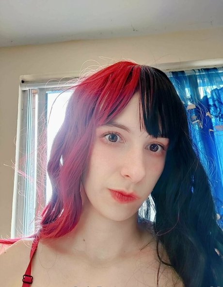 vivivoyage88 star naked picture