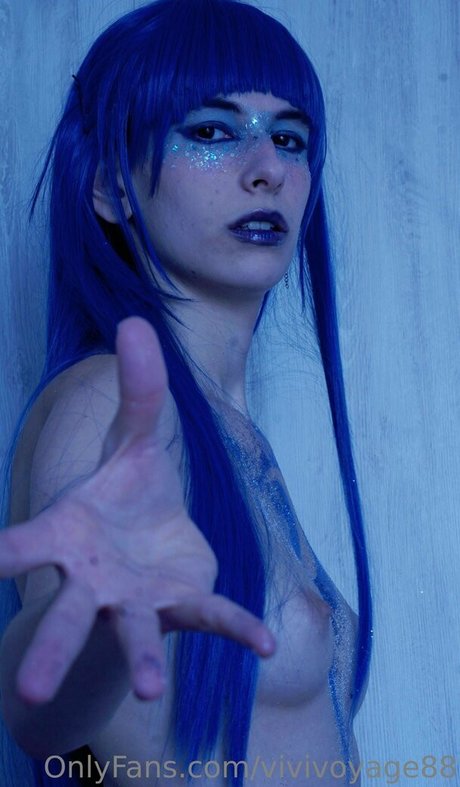 vivivoyage88 star nude photos