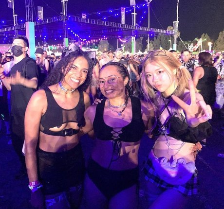 boobs selfie onlyfans pornographic img