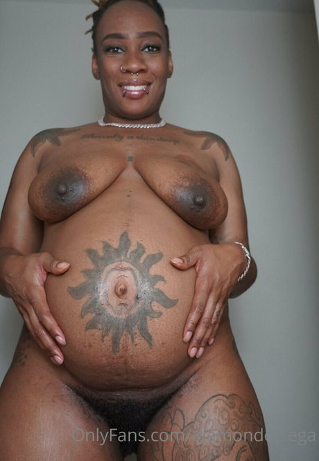 black lesbian onlyfans art nude galleries