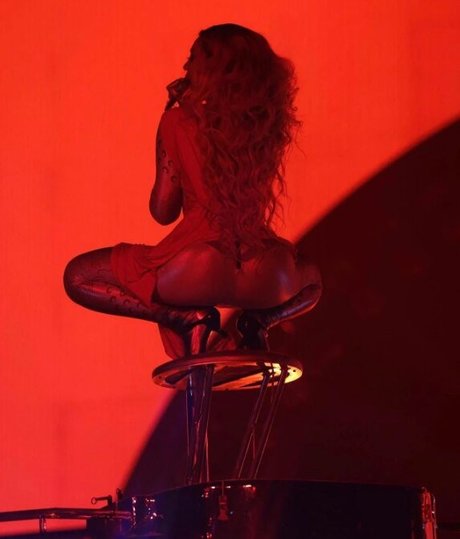 Beyonce sexy actress img