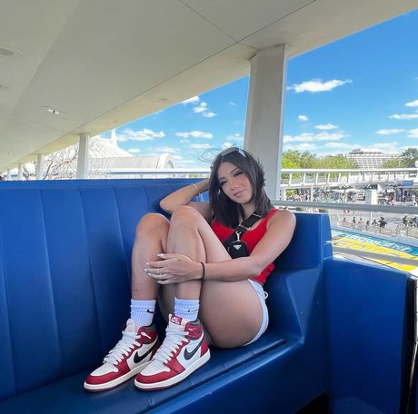 SassySounds ASMR sexy model galleries