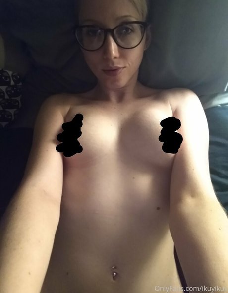 amateur chubby onlyfans pornographic picture