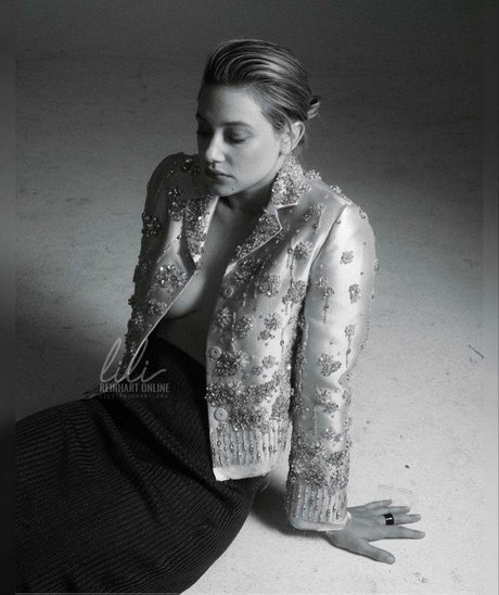 Lili Reinhart model xxx photo