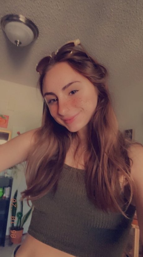 Penelope Kay model sexy images