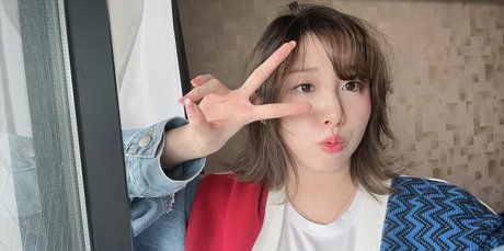 lesbian anal strapon onlyfans adult gallery