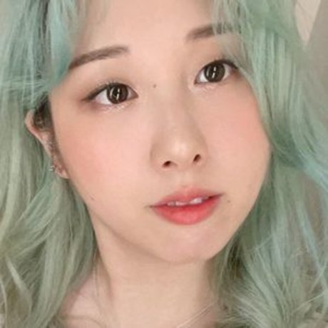 asian top onlyfans pretty picture