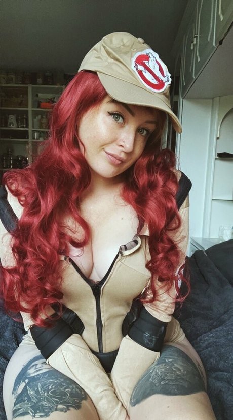 LittleRed x model sexy archive