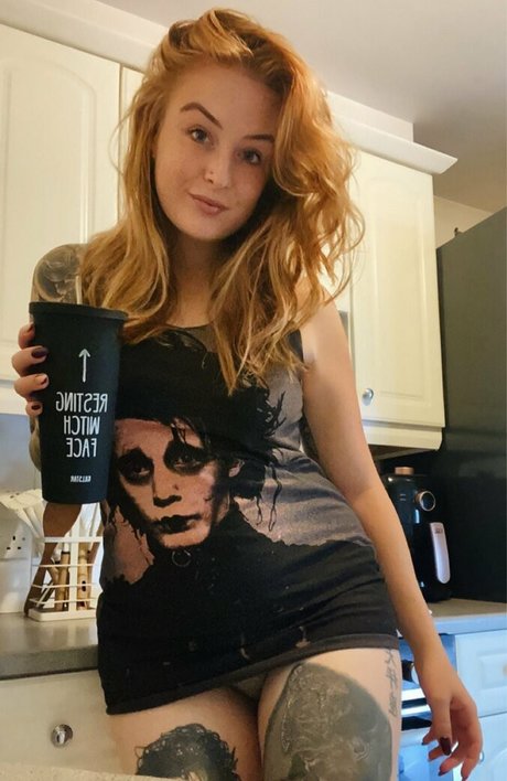 LittleRed x pornstar beautiful picture