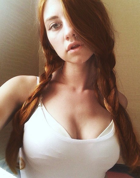 big tits nerd onlyfans hot nude gallery