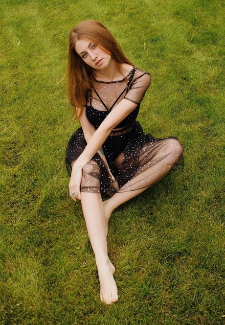 Umbird naked star archive