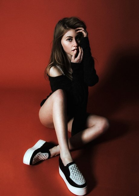 Umbird sexy pornstar images