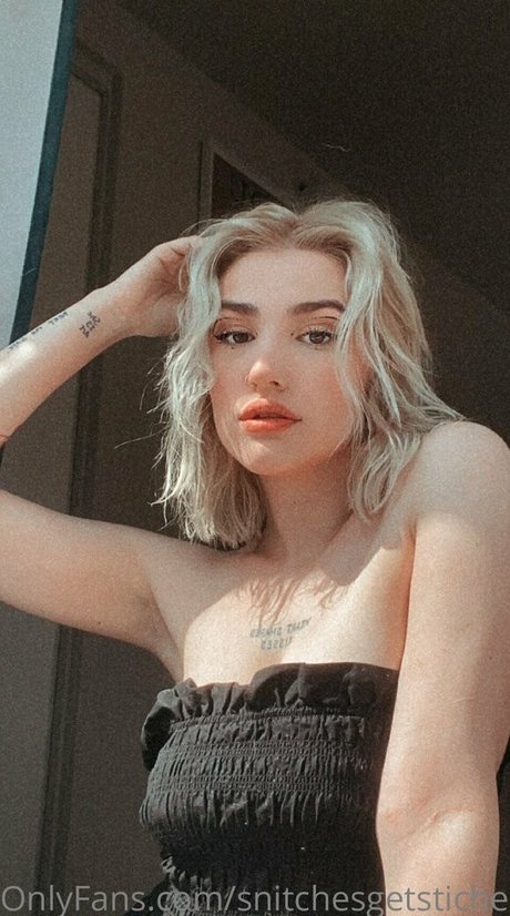 snitchesgetstiches model perfect image