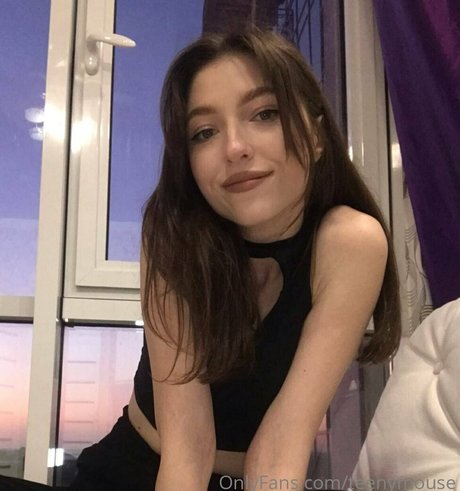 TeenyMouse sex pornstar gallery