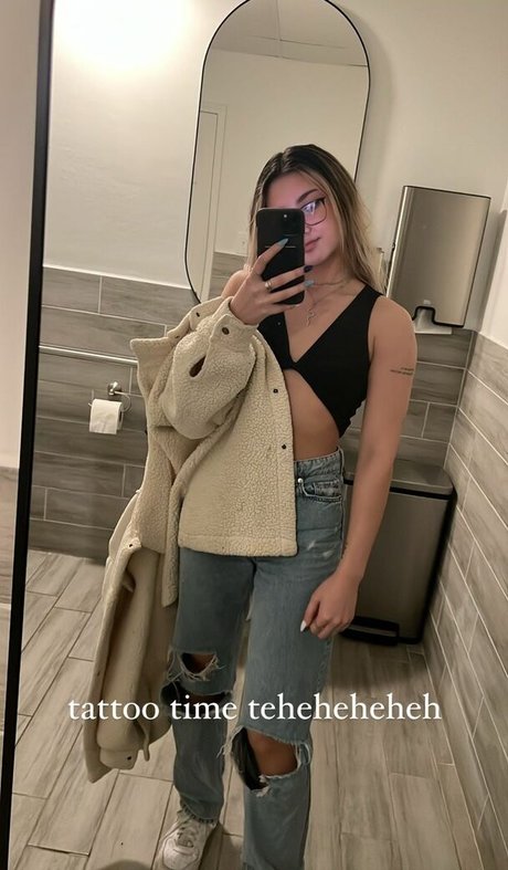 Leoniemontybtw sex pornstar gallery