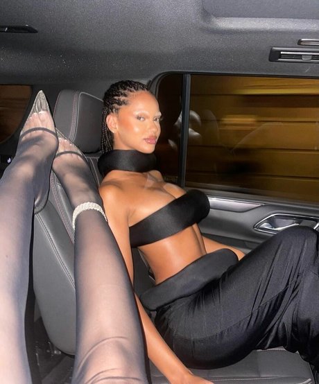 redhead skinny onlyfans beautiful nude image