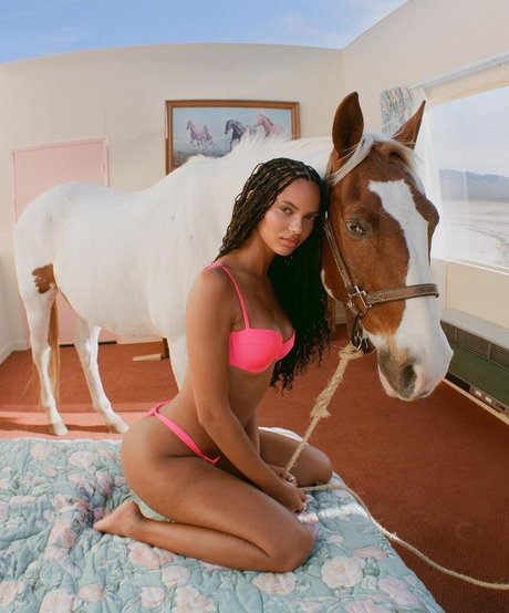 Juliana Nalu star high quality pictures