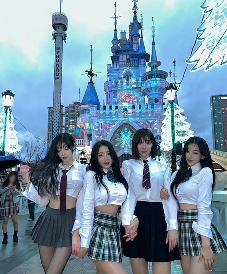 woohankyung star exclusive archive