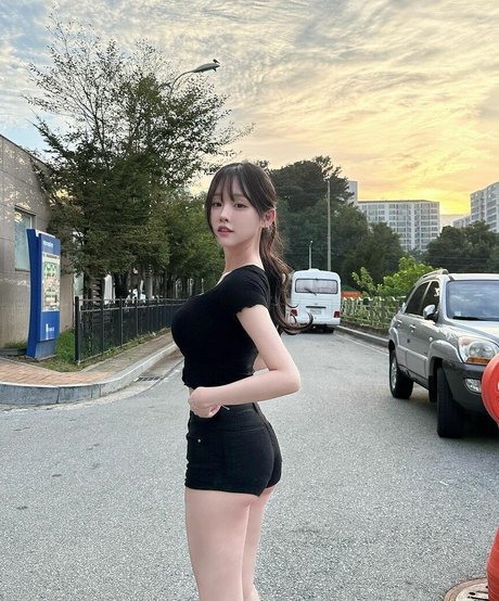 blonde babe onlyfans porn pics