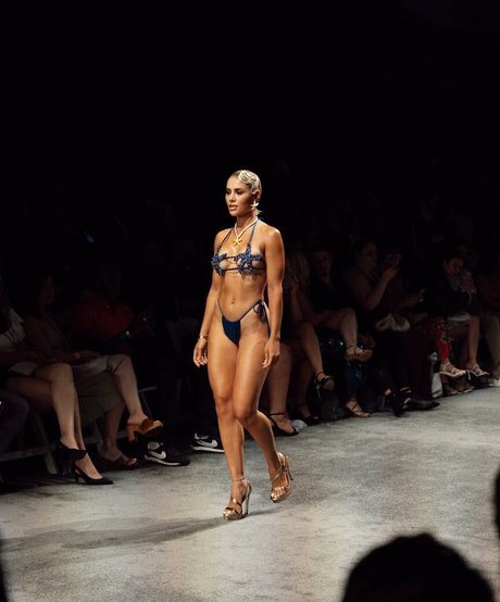 Alexia Inguanzo pornstar erotic photos