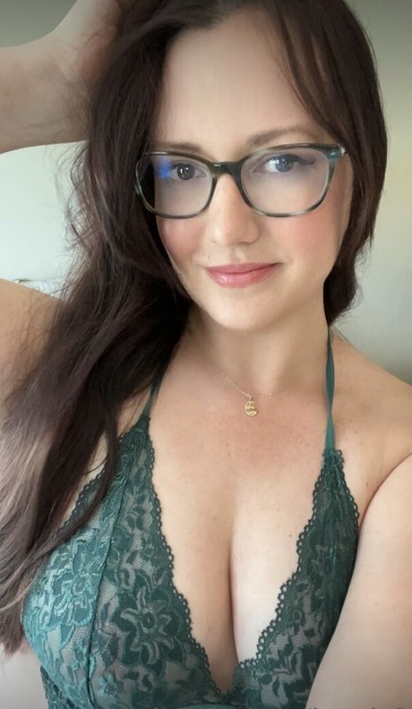 Jennis8 nude star picture