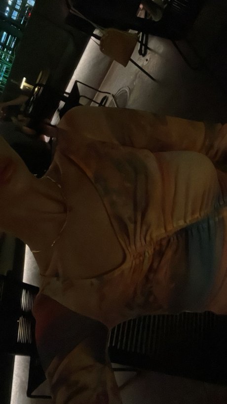 mature pawg onlyfans nude images