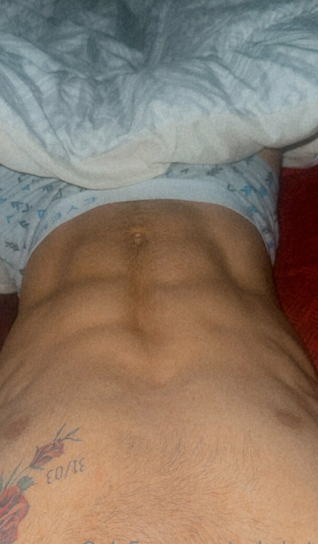 pekehottie model pornographic pic