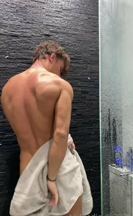 taylorsfree Profile photo