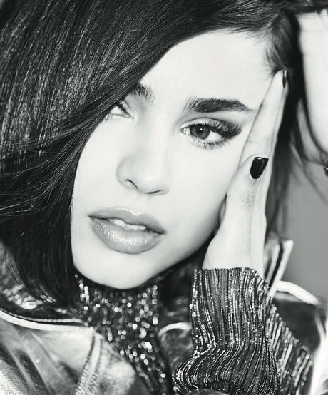 Sofia Carson nudes actress galleries