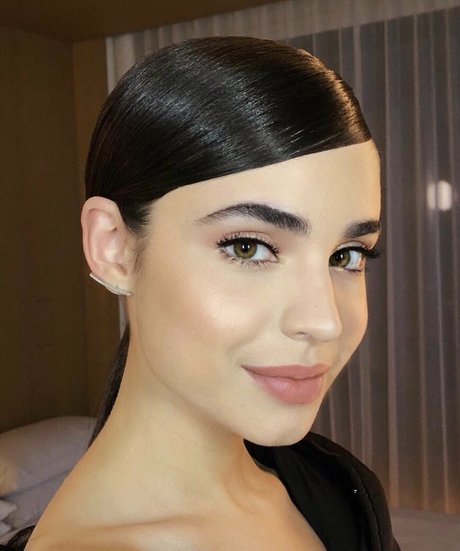 Sofia Carson adult model photos