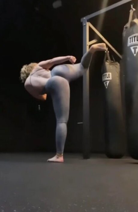 mature onlyfans sex pictures