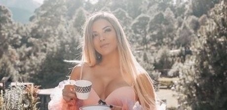 bbw facesitting onlyfans xxx image