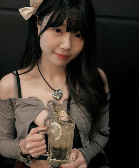 skinny babe onlyfans sexy nude pic