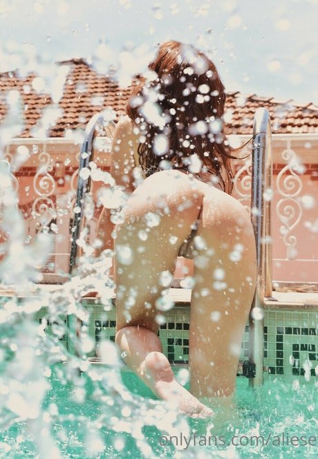 beach blowjob onlyfans adult images