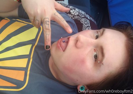 ftmincubus2 nude pornstar photo