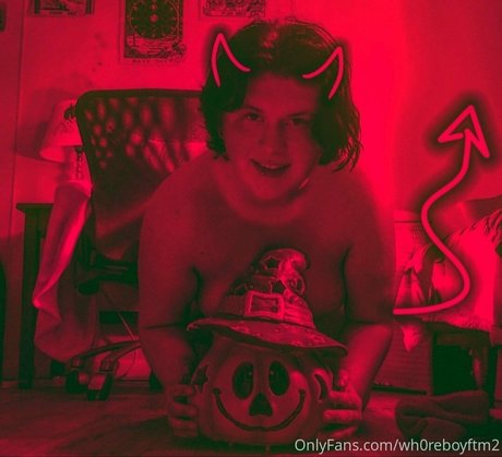 ftmincubus2 star sexy photo