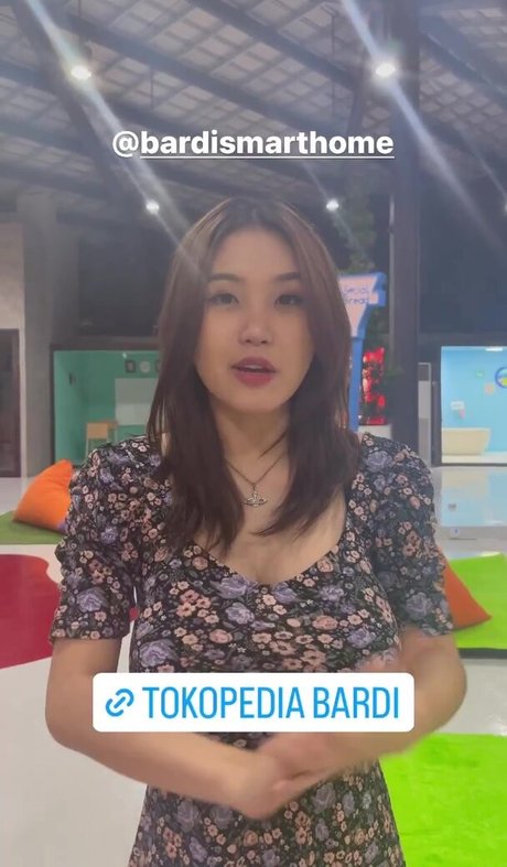 Anastasya Khosasih perfect model gallery