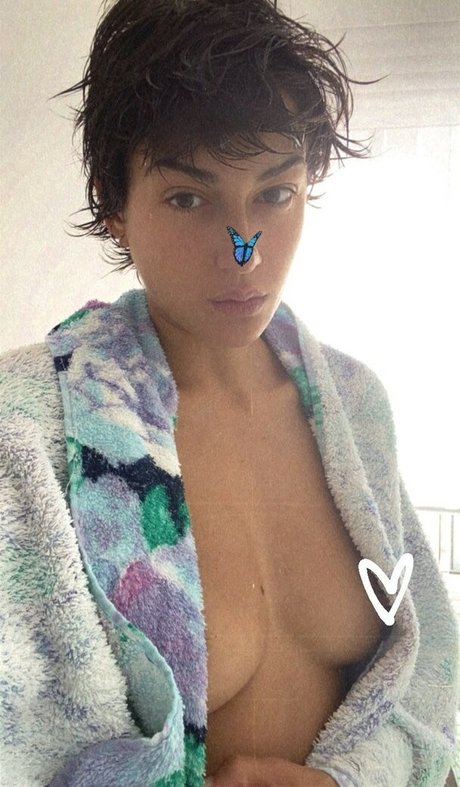 amateur cuckold onlyfans beautiful naked picture